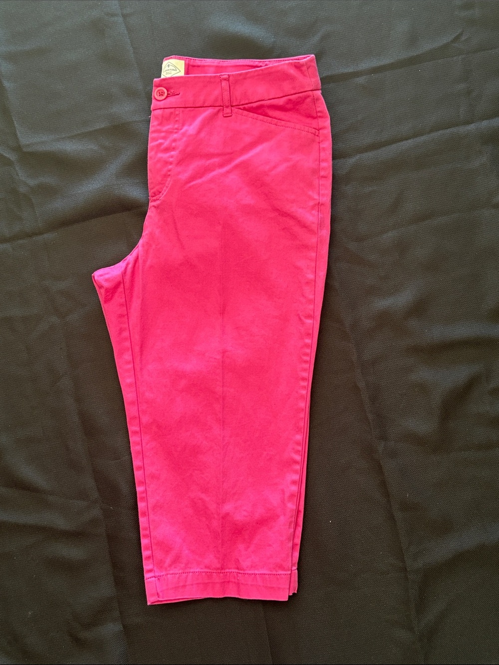St. John's Bay Bright Pink Capri Pants